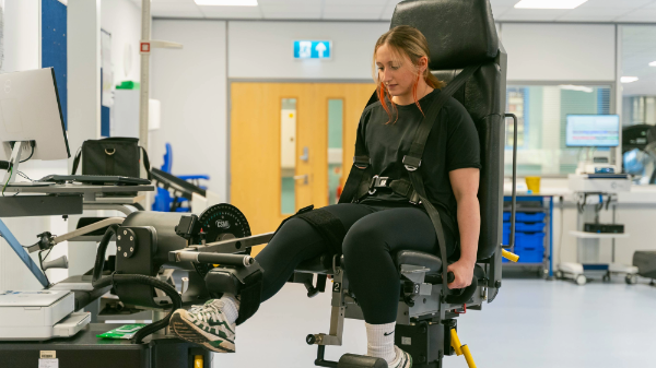 female student using our isokinetic machine.