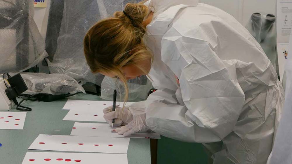 Students practices blood pattern analysis