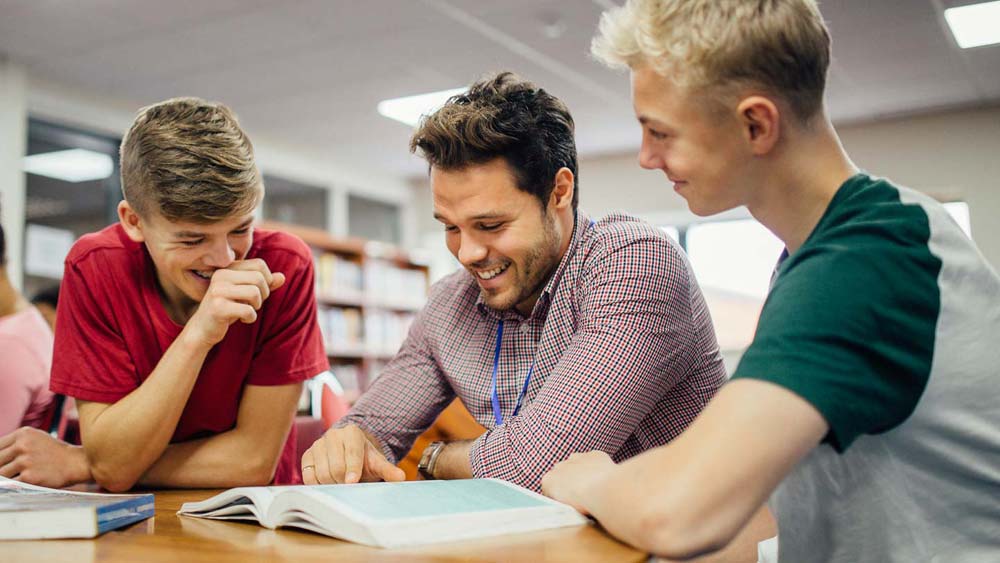 PGCE Secondary Education With English Plymouth Marjon University pgce-secondary-education-with-english-plymouth-marjon-university