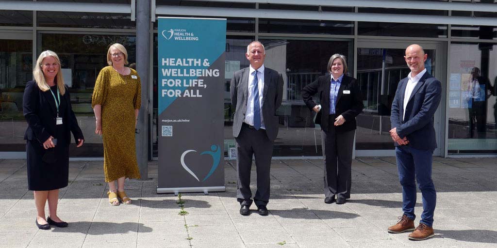 Debby, Julia, Rob, Michelle and Saul from the health and wellbeing management team